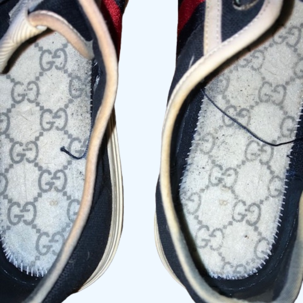 Gucci Ace Low Top Sneakers - Picture 10 of 16